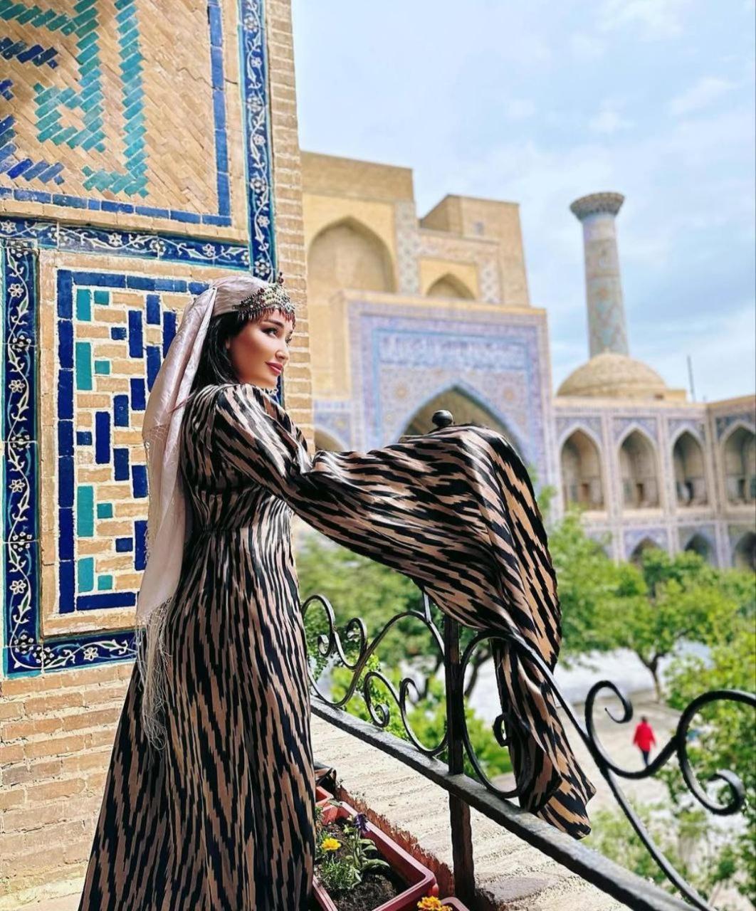 Jumadaler Castle 4 Minute To Bukhara Old Town Otel Dış mekan fotoğraf